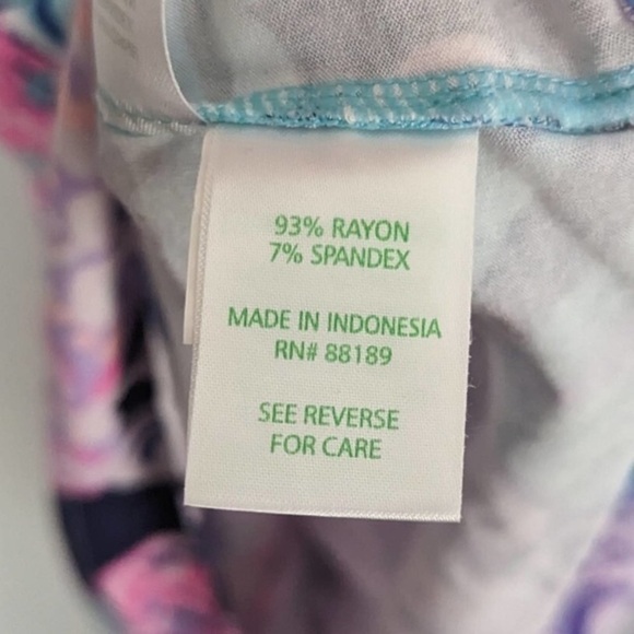 LILLY PULITZER Sophie UPF 50+ Dress in All That She Wants Print - Picture 11 of 16